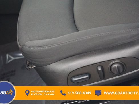 Used 2023 Chevrolet Malibu LT FWD image 17