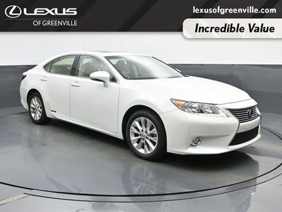 Used 2014 Lexus ES 300h w/ Luxury Package w/Bamboo Trim