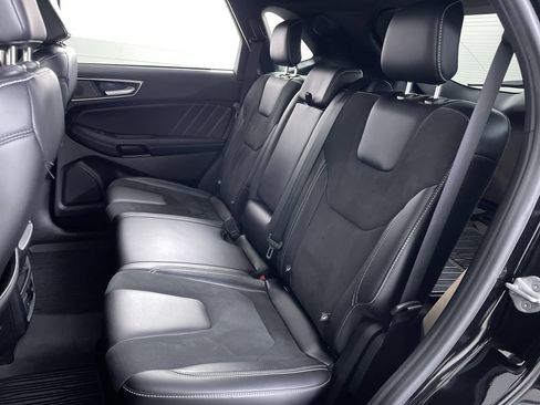Used 2020 Ford Edge ST w/ Cold Weather Package AWD/4WD image 19
