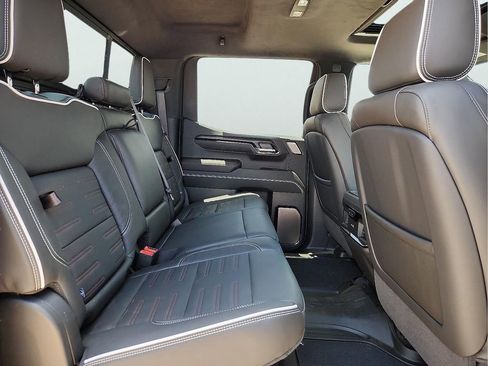 New 2025 GMC Sierra 1500 AT4X image 19