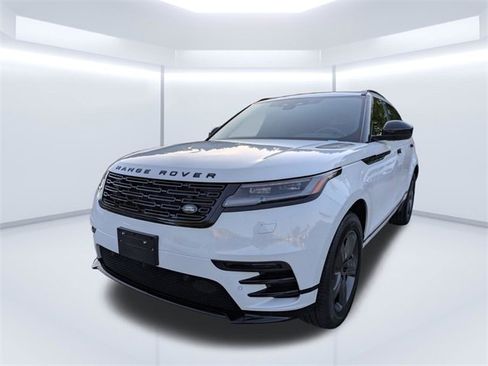 Used 2025 Land Rover Range Rover Velar Dynamic SE image 8