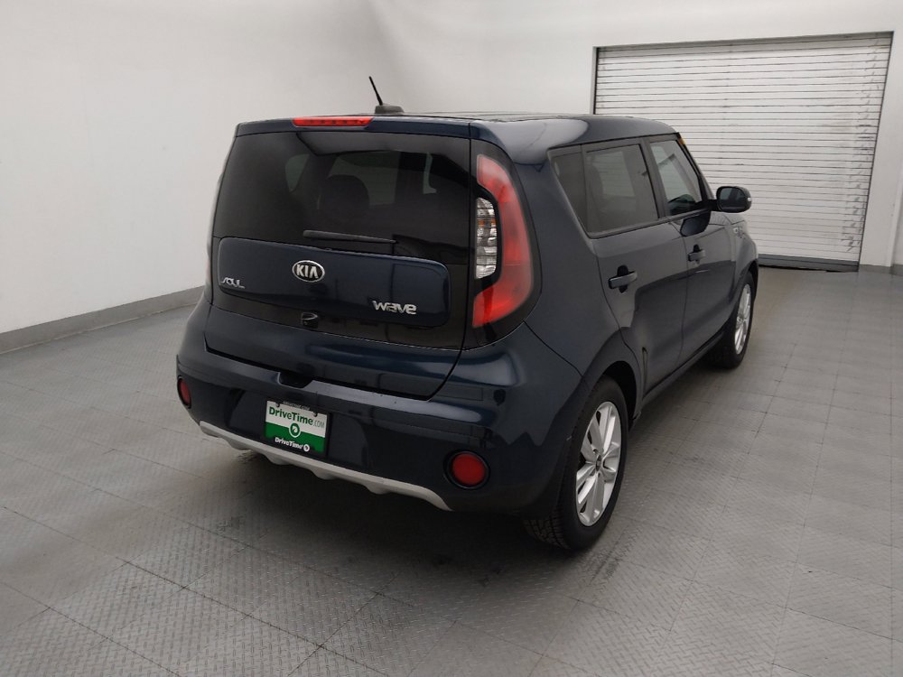Used 2019 Kia Soul + FWD image 9