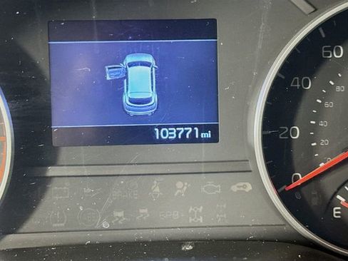 Used 2020 Kia Sportage LX FWD image 13