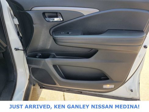 Used 2023 Honda Ridgeline RTL-E image 23