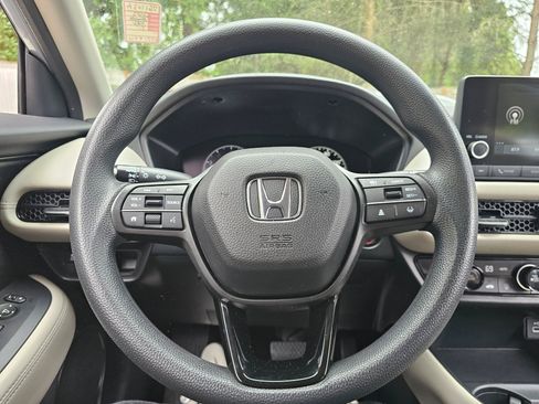 Used 2023 Honda HR-V LX image 21