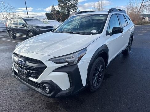 Used 2023 Subaru Outback Onyx Edition image 7