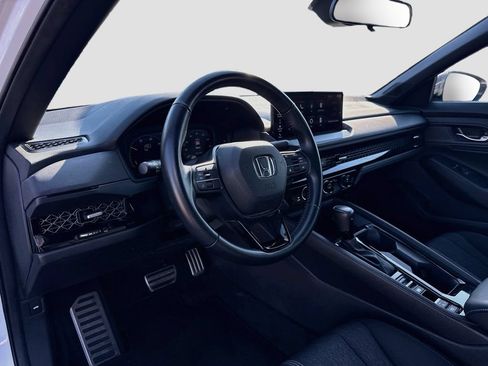 Used 2023 Honda Accord Sport image 10