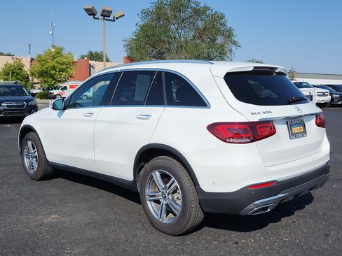 Used 2021 Mercedes-Benz GLC 300 4MATIC image 8