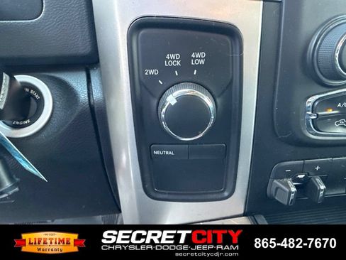 Used 2017 RAM 2500 Big Horn w/ Sport Appearance Group AWD/4WD image 35