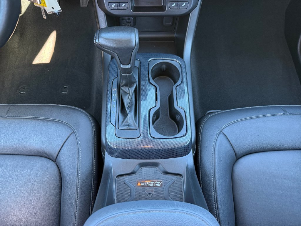 Used 2021 Chevrolet Colorado Z71 w/ Safety Package AWD/4WD image 13