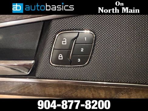 Used 2019 Lincoln Nautilus Select w/ Cargo Utility Package FWD image 29