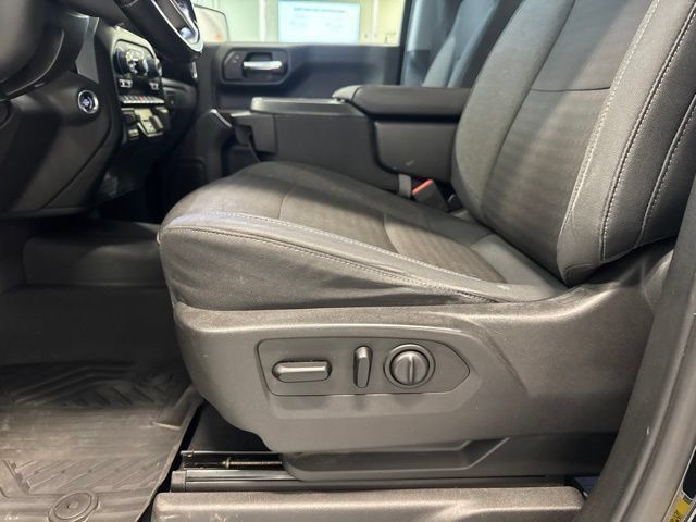Used 2019 Chevrolet Silverado 1500 LT w/ All-Star Edition AWD/4WD image 15