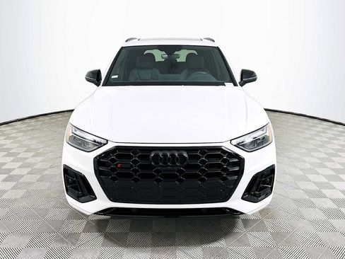 Certified 2025 Audi SQ5 Premium Plus w/ Premium Plus Package image 2