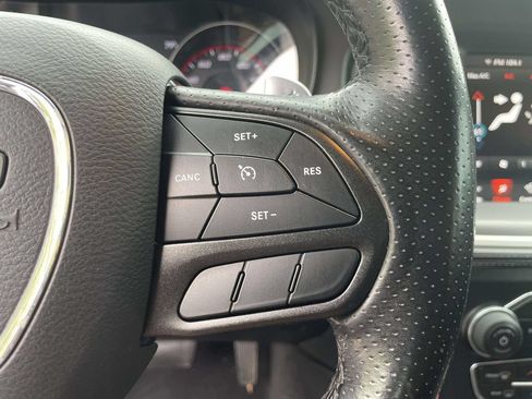 Used 2022 Dodge Charger R/T w/ Plus Group RWD image 19