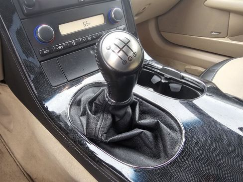 Used 2012 Chevrolet Corvette Grand Sport w/ 2LT Preferred Equipment Group image 14