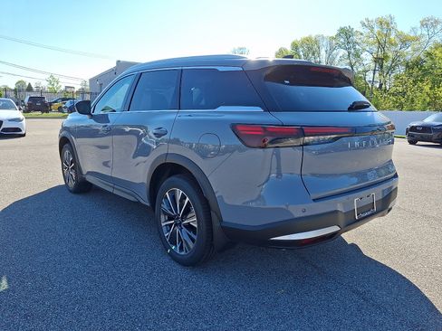 New 2027 INFINITI QX60 Luxe AWD/4WD image 3