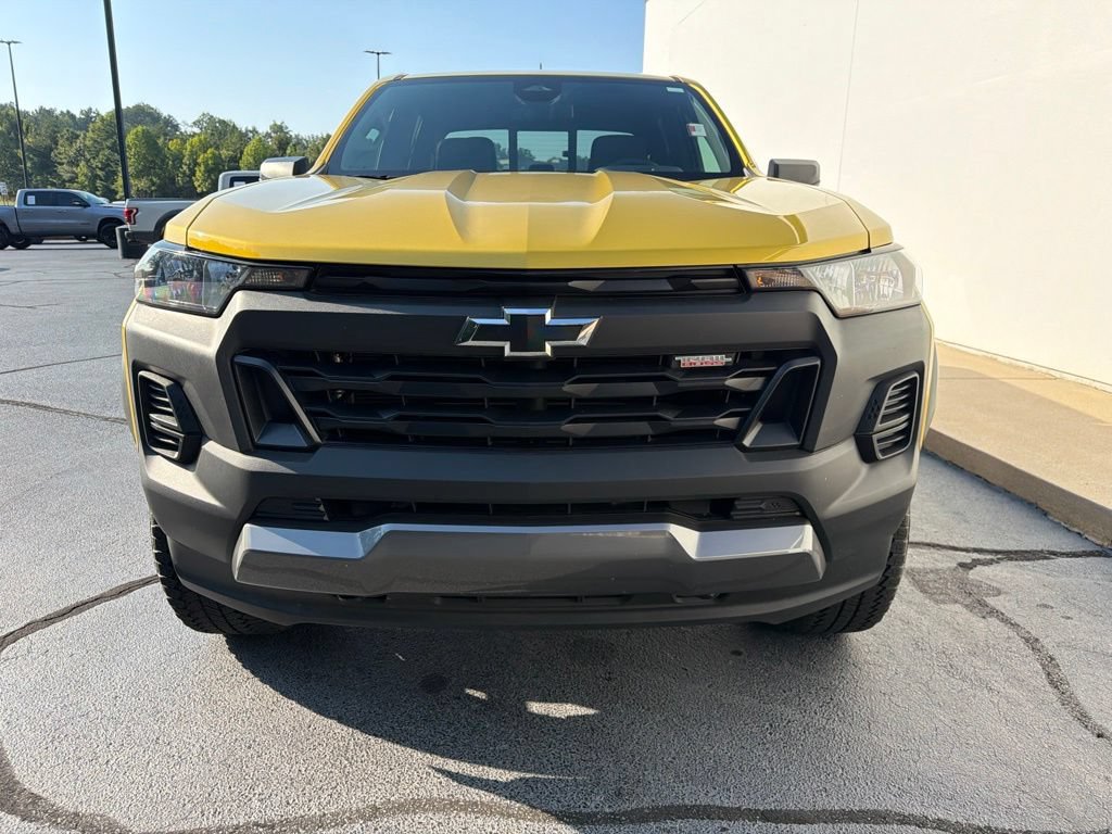 Used 2024 Chevrolet Colorado Trail Boss AWD/4WD image 5