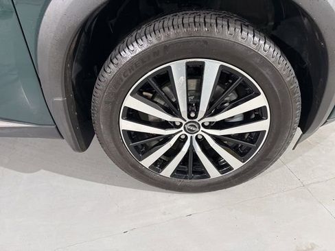 Used 2023 Nissan Pathfinder Platinum AWD/4WD image 15