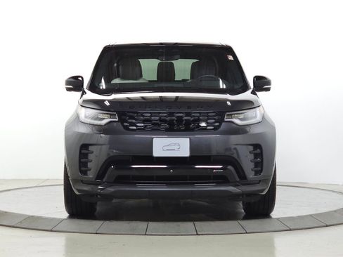 Certified 2023 Land Rover Discovery S R-Dynamic AWD/4WD image 11