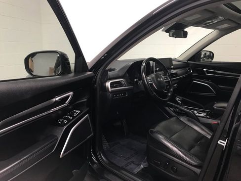 Used 2020 Kia Telluride S w/ S 8 Passenger Seating Package image 11