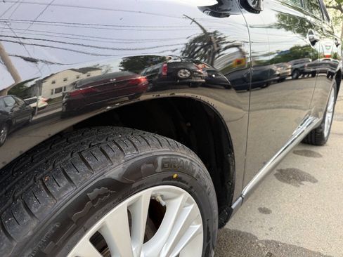 Used 2011 Lexus RX 450h AWD w/ Premium Pkg image 27