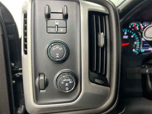 Used 2017 GMC Sierra 3500 SLT image 24