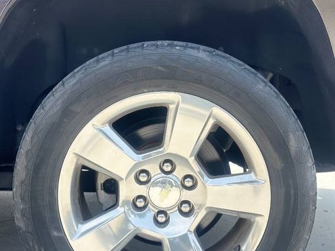 Used 2017 Chevrolet Tahoe LT RWD image 13