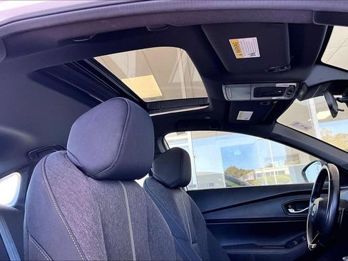 Used 2025 Honda Accord Sport image 27