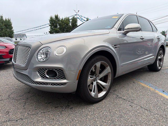 Used 2018 Bentley Bentayga AWD/4WD image 1