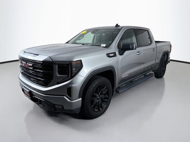 Used 2024 GMC Sierra 1500 Elevation AWD/4WD image 3