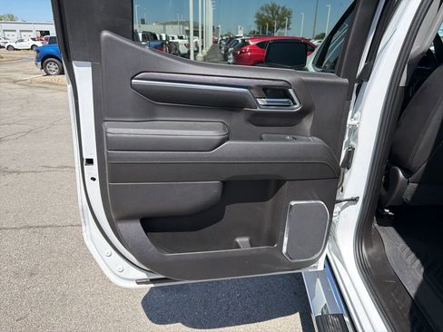 Certified 2024 Chevrolet Silverado 1500 LTZ AWD/4WD image 21