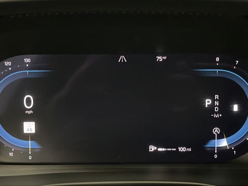 Used 2024 Volvo XC40 B5 Core w/ Protection Package Premier AWD/4WD image 16