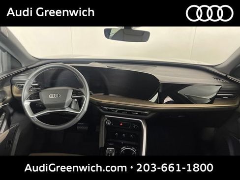 Used 2025 Audi Q5 Premium Plus w/ Premium Plus AWD/4WD image 18