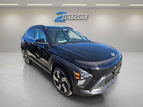 Used 2024 Hyundai Kona Limited image 5