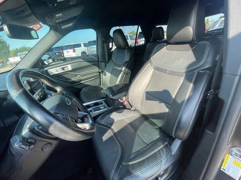 Used 2020 Ford Explorer ST AWD/4WD image 2