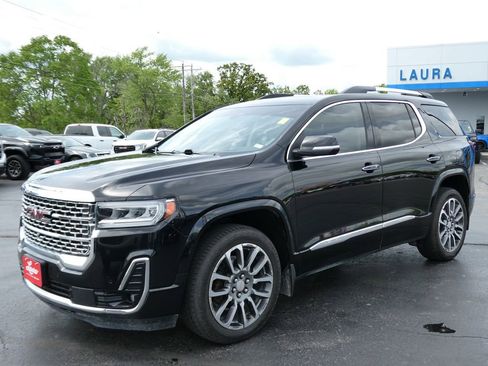 Used 2021 GMC Acadia Denali w/ Denali Technology Package AWD/4WD image 9