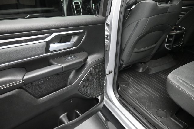 Used 2023 RAM 1500 Big Horn AWD/4WD image 19