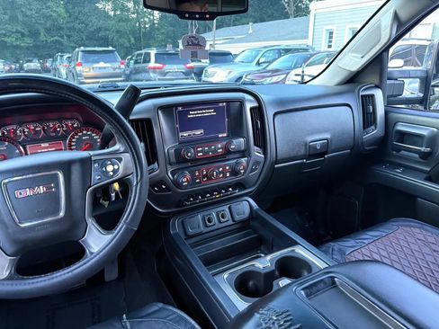 Used 2015 GMC Sierra 2500 SLE w/ All-Terrain HD Package AWD/4WD image 27