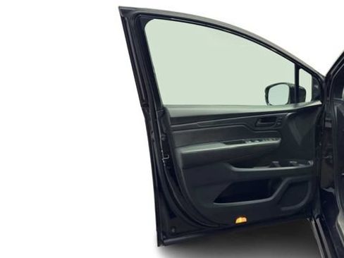 Used 2023 Honda Odyssey Sport image 11