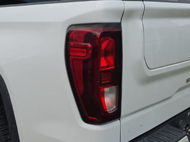 Used 2021 GMC Sierra 1500 Elevation RWD image 10