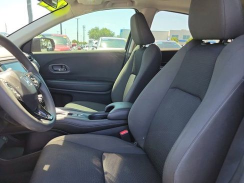 Used 2022 Honda HR-V EX image 17