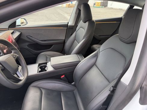 Used 2025 Tesla Model 3 Long Range RWD image 15