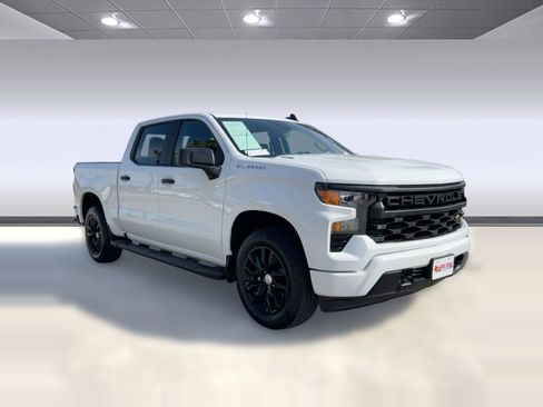 Certified 2024 Chevrolet Silverado 1500 Custom image 6