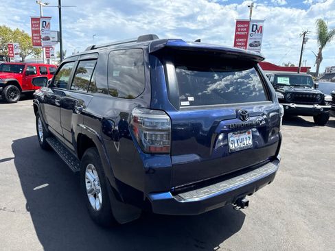 Used 2020 Toyota 4Runner SR5 w/ Wilderness Package AWD/4WD image 22