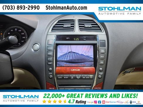 Used 2011 Lexus ES 350 w/ Preferred Accessory Package FWD image 21