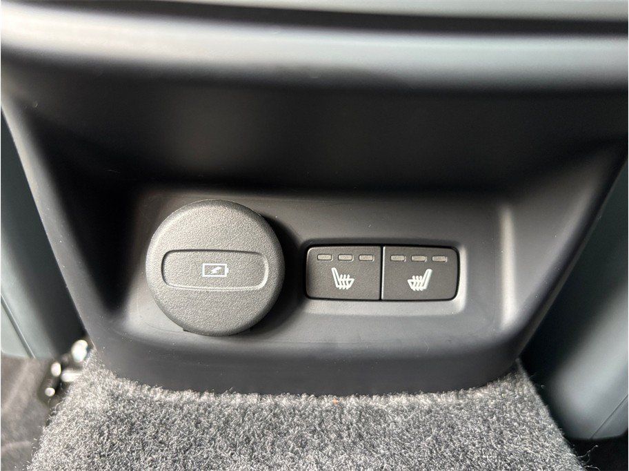 Used 2022 Polestar Polestar 2 w/ Plus Package AWD/4WD image 40