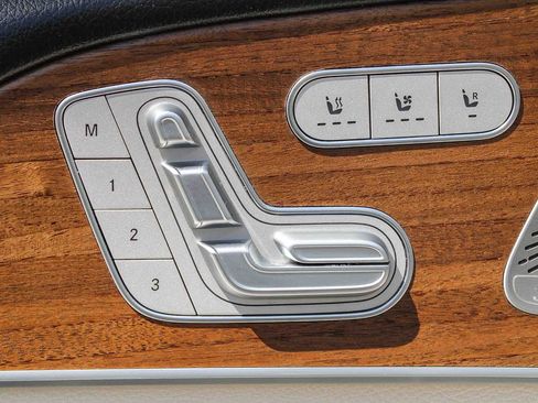 Certified 2024 Mercedes-Benz GLS 450 4MATIC image 25