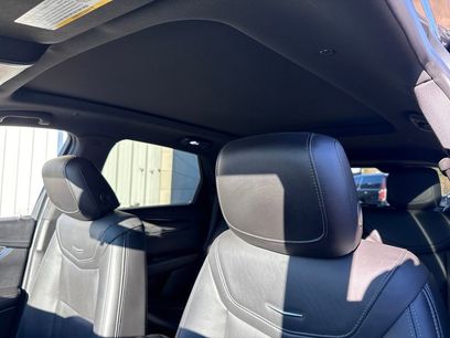 Certified 2022 Cadillac XT5 Sportv w/ Technology Package