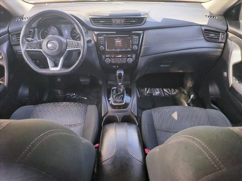 Used 2019 Nissan Rogue SV AWD/4WD image 16