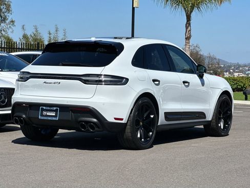 Used 2025 Porsche Macan GTS image 3